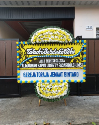Papan Bunga Duka di Semidang Lagan